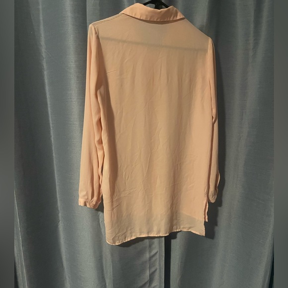 Button down - Picture 2 of 2